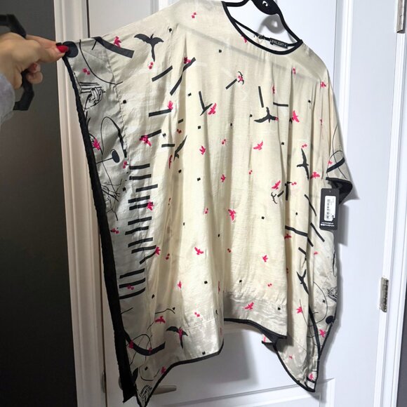 100% Silk Kaftan Top w/ Embroidered Birds – NWT – Luxury Boho - Picture 3 of 10